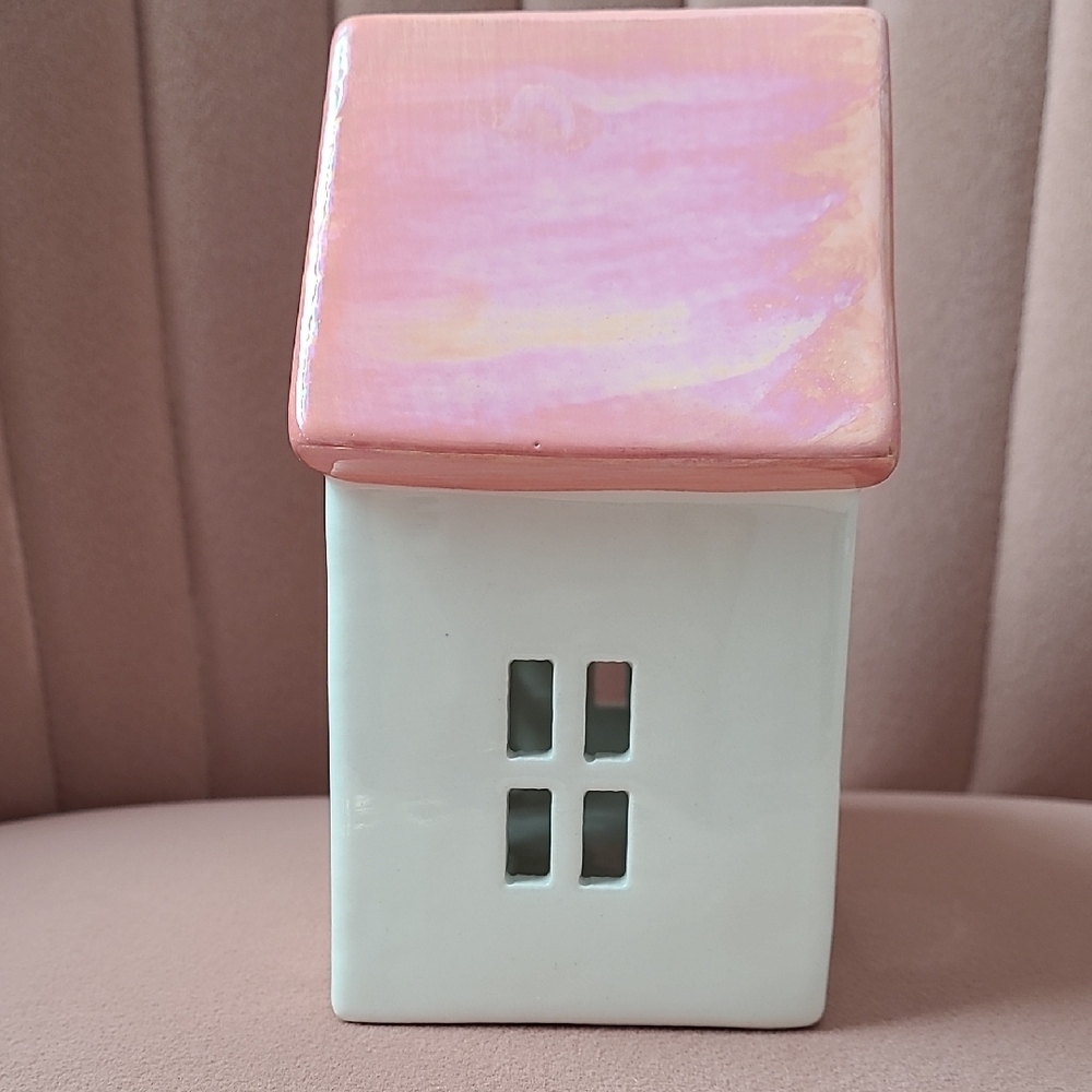 Ceramic House - Picture 4 of 12
